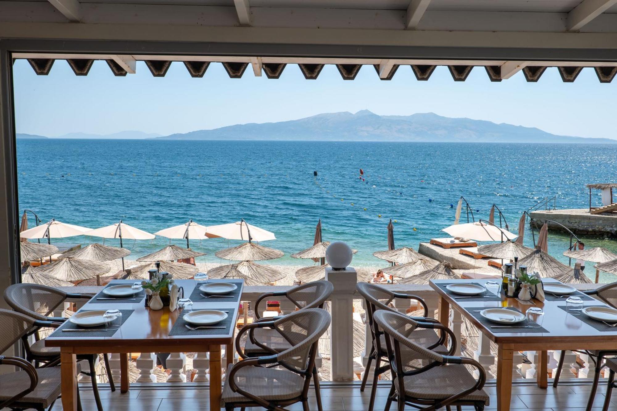 Hotel Kompleks Joni Sarandë Esterno foto