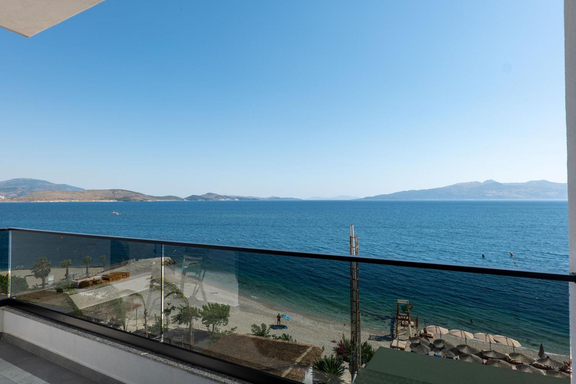 Hotel Kompleks Joni Sarandë Esterno foto