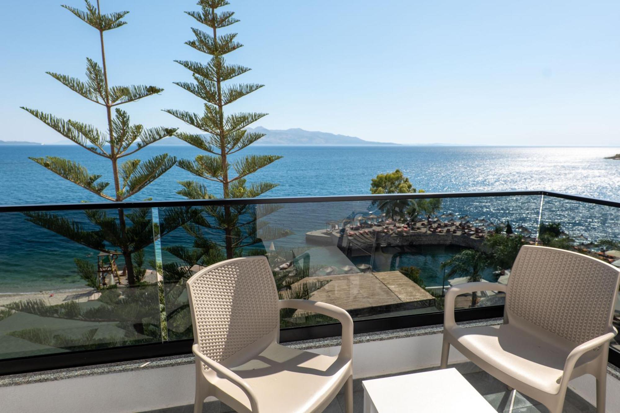 Hotel Kompleks Joni Sarandë Esterno foto