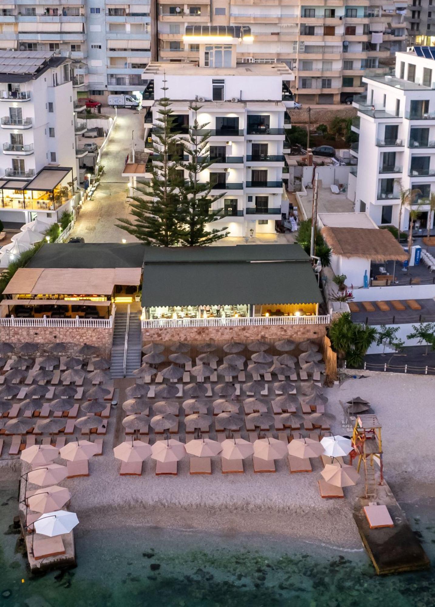 Hotel Kompleks Joni Sarandë Esterno foto